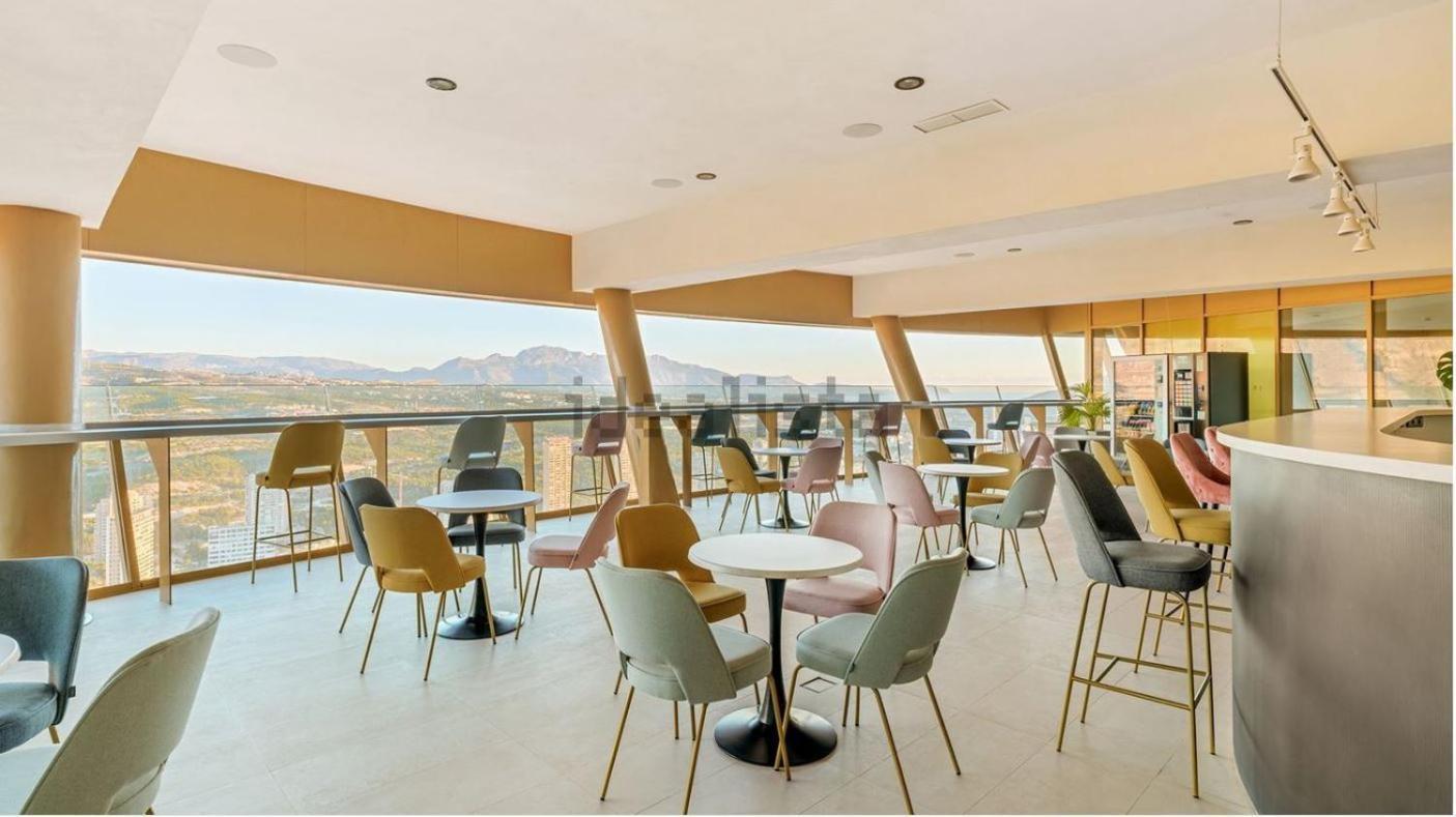 Intempo Luxury Ocean Views Resort 貝尼多姆 外观 照片
