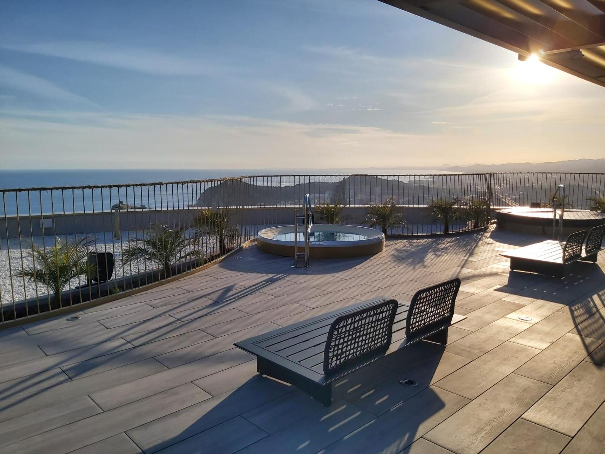 Intempo Luxury Ocean Views Resort 貝尼多姆 外观 照片